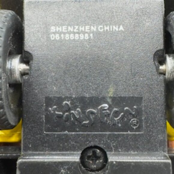 Lot of 2 Die-Cast Farm Trucks w/ Animals + Plastic Farmhouse Toy - Picture 5 of 16